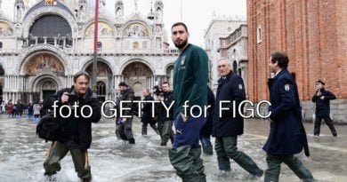 Azzurri in visita a Venezia: “Si rialzerà” Azzurri in visita a Venezia: “Si rialzerà”